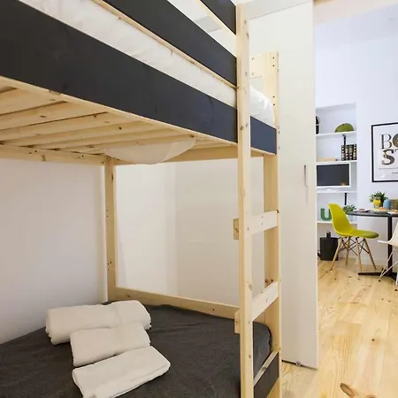 Апартаменти Design Estudio- Ar Condicionado Chiado